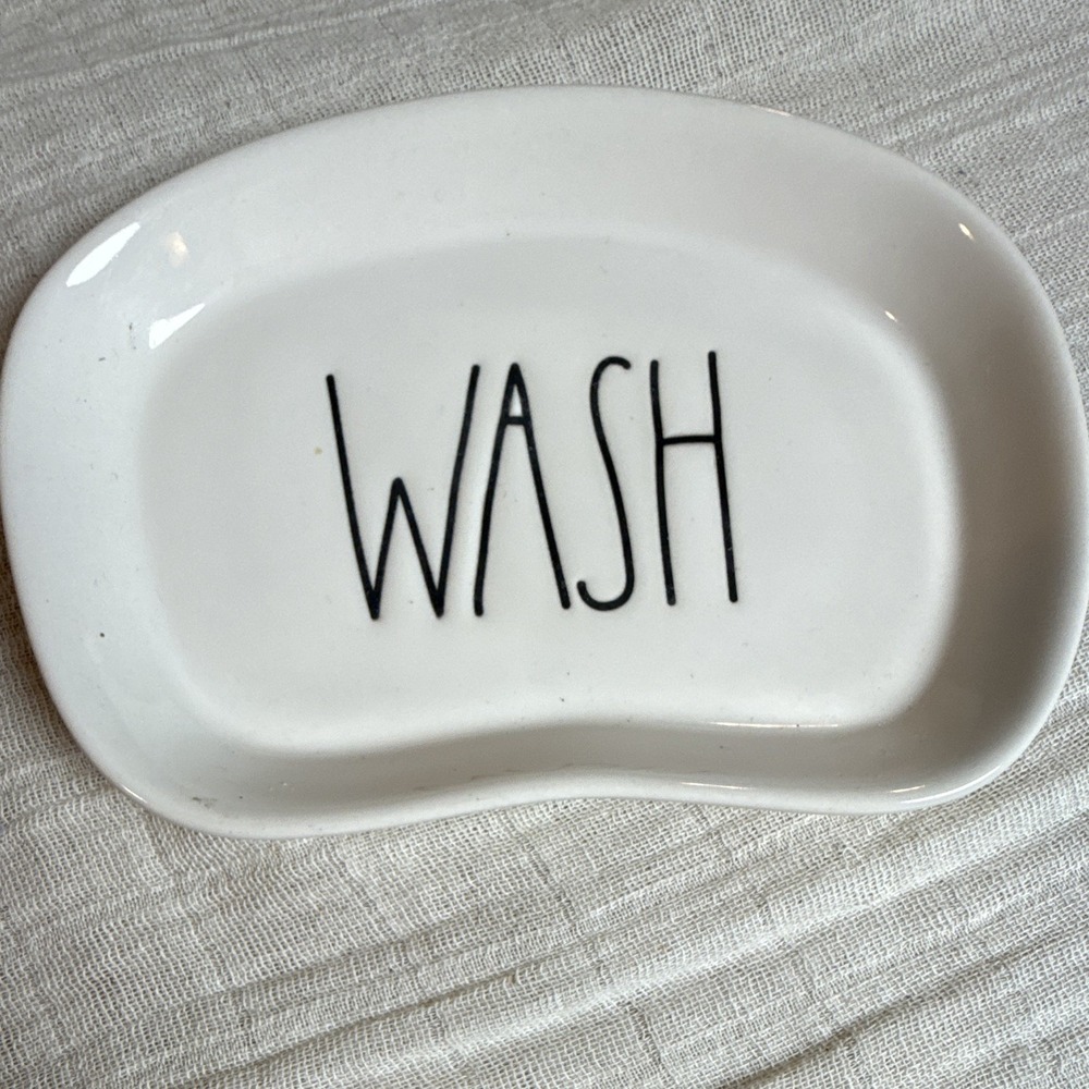 Rae Dunn by Magenta WASH Soap Dish Curved Ceramic White Farmhouse Artisan NEW